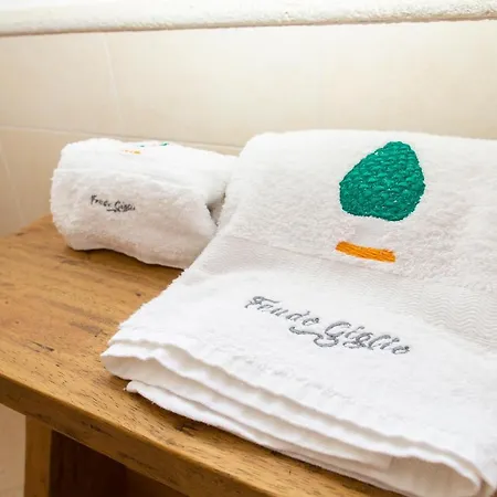 Holiday home Feudo Giglio Country Charme *